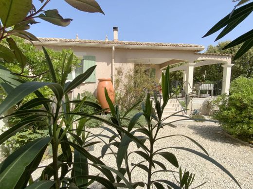 Maison de luxe à Uzès, Gard