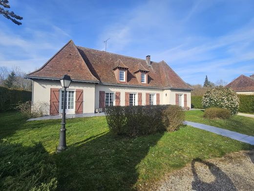 Luxury home in La Rivière-de-Corps, Aube