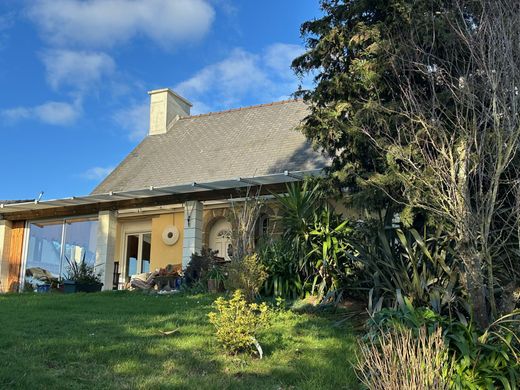 Casa di lusso a Saint-Cast-le-Guildo, Côtes-d'Armor