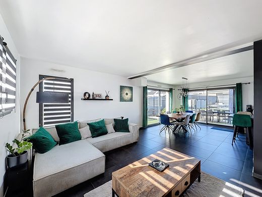 Luxury home in Stuckange, Moselle