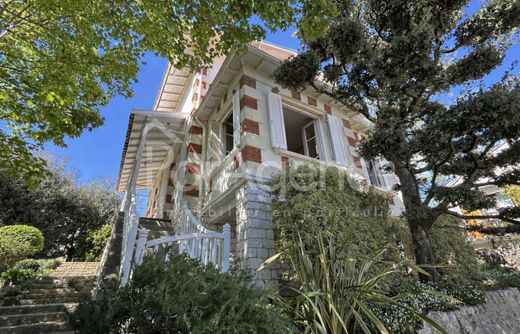 Casa de lujo en Saint-Palais-sur-Mer, Charenta Marítima