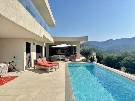 Villa in La Londe-les-Maures, Var