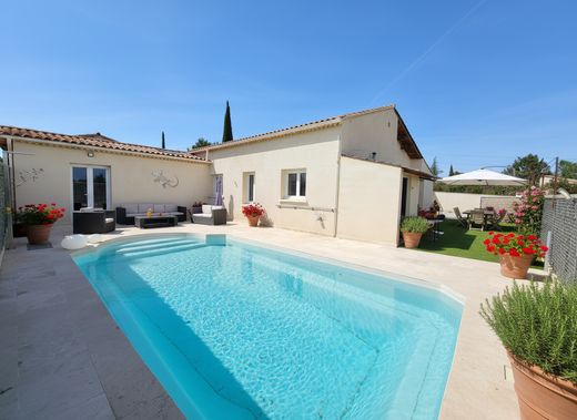 Luxus-Haus in Cabrières-d'Avignon, Vaucluse