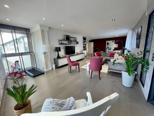 Appartement à Le Chesnay, Yvelines