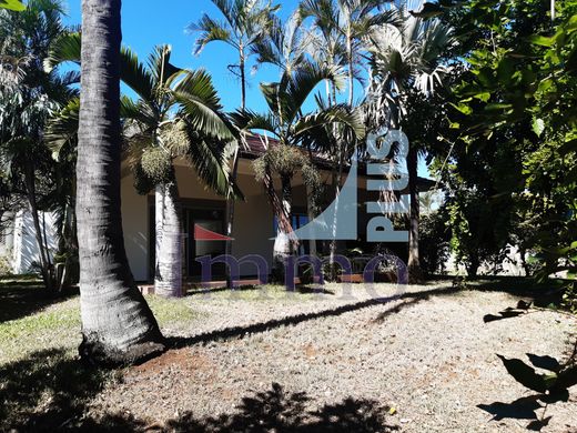 Villa à L'Étang-Salé, Réunion