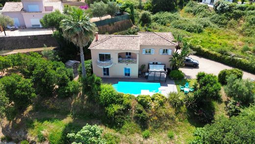 Villa in Grosseto-Prugna, South Corsica
