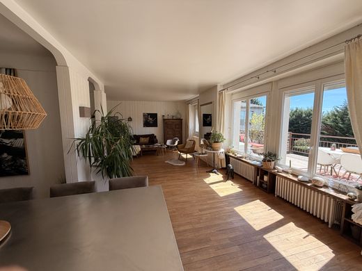 Luxury home in Saint-Flour, Cantal