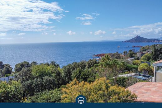 Casa de lujo en Saint-Raphaël, Var