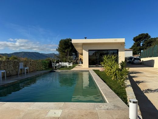 Luxury home in Aubagne, Bouches-du-Rhône