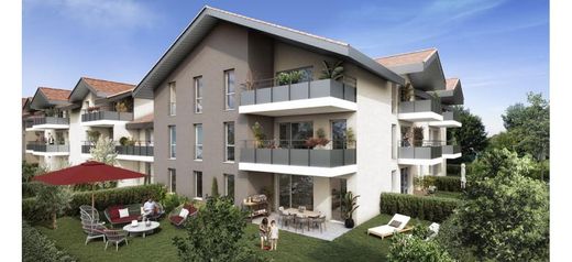 Apartment / Etagenwohnung in Allinges, Haute-Savoie