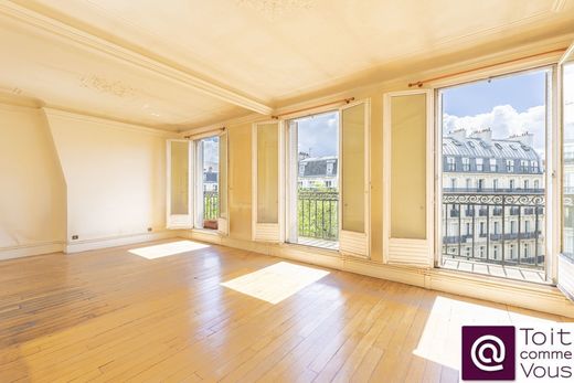 Duplex in Beaubourg, Marais, Notre Dame - Ile de La Cité, Paris