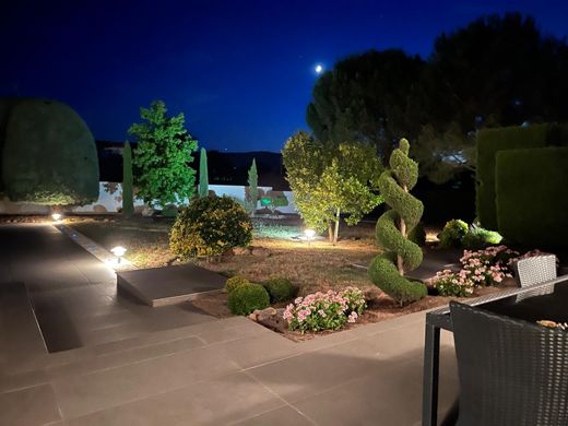 Πολυτελή κατοικία σε Roanne, Loire