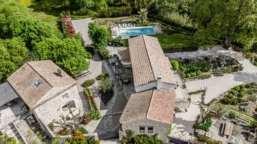 Sommières, Gardの高級住宅