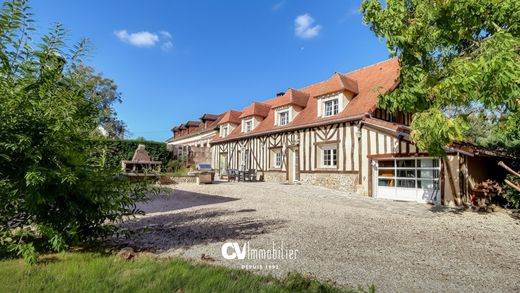 Luxe woning in Louviers, Eure