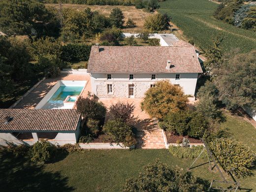 Luxury home in Marmande, Lot-et-Garonne