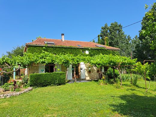 Luxury home in Gardonne, Dordogne