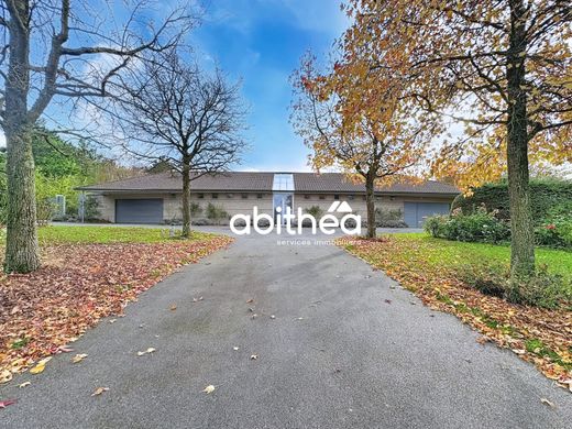 豪宅  Dainville, Pas-de-Calais