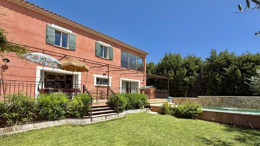 Casa de lujo en L'Isle-sur-la-Sorgue, Vaucluse