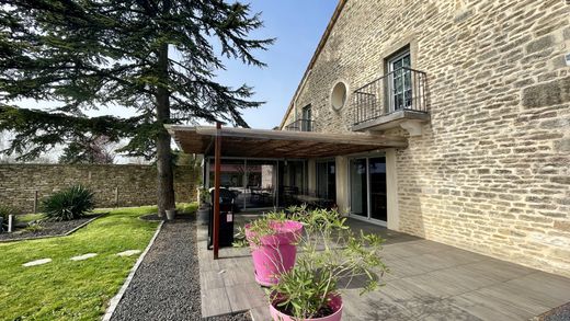 Luxury home in Beaune, Cote d'Or