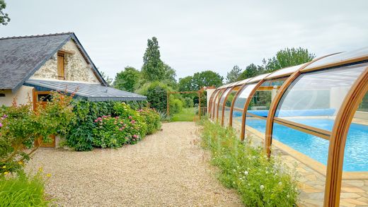 Brissac-Quincé, Maine-et-Loireの高級住宅