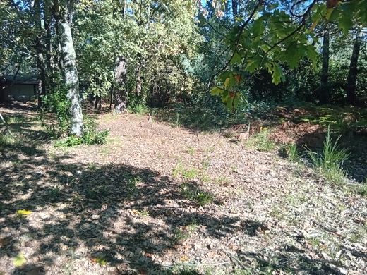 Grond in Andernos-les-Bains, Gironde