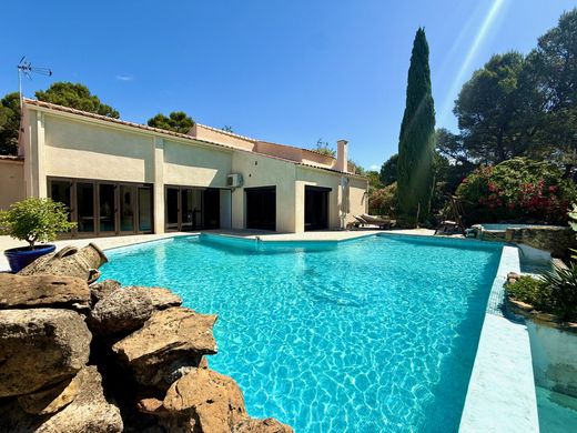Casa de lujo en Uchaux, Vaucluse