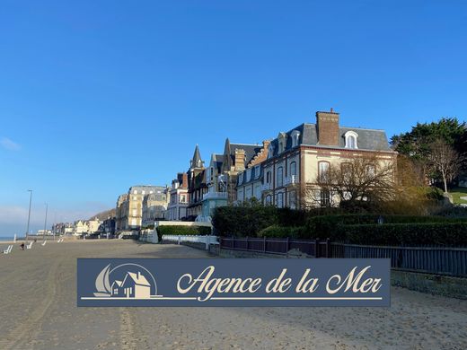 Luxury home in Trouville-sur-Mer, Calvados