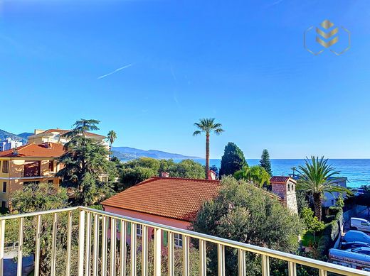 Piso / Apartamento en Roquebrune-Cap-Martin, Alpes Marítimos