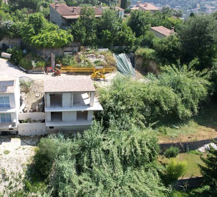 Villa a Tourrette-Levens, Alpi Marittime