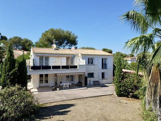 Villa in Coulours, Yonne