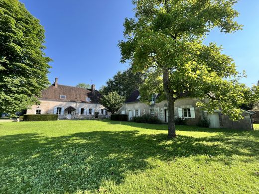 Châtillon-Coligny, Loiretの高級住宅