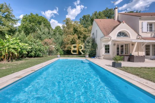 Luxury home in Sucy-en-Brie, Val-de-Marne