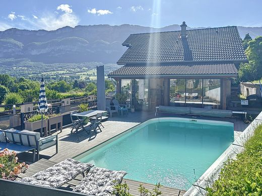 Maison de luxe à Viviers-du-Lac, Savoie