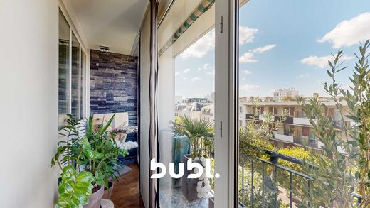 Apartment in Rueil-Malmaison, Hauts-de-Seine
