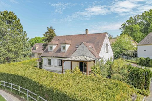 Luxury home in Millemont, Yvelines