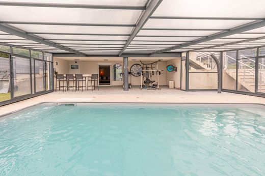 Luxury home in Saint-Cergues, Haute-Savoie