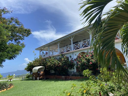 Casa de lujo en Le Carbet, Martinica