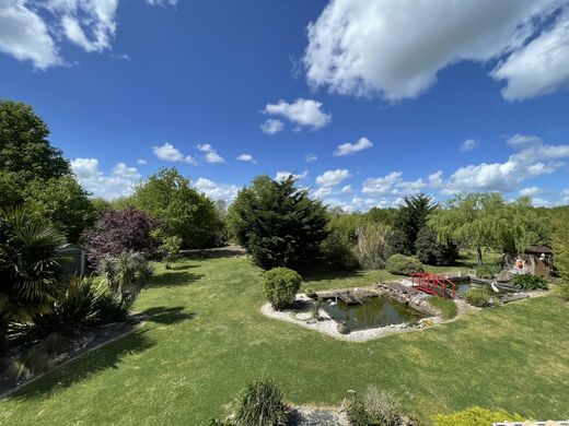 Luxury home in Saint-Philbert-de-Grand-Lieu, Loire-Atlantique