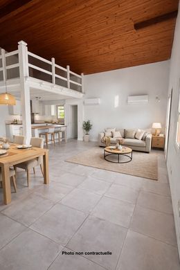 Casa di lusso a Urrugne, Pirenei atlantici