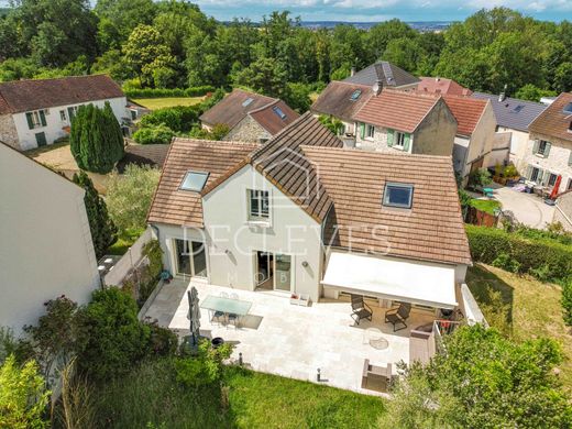 Luxury home in Orgeval, Yvelines