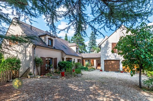 Luxury home in Thoiry, Yvelines