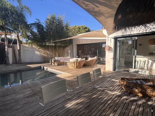 Βίλα σε Saint-Cyr-sur-Mer, Var