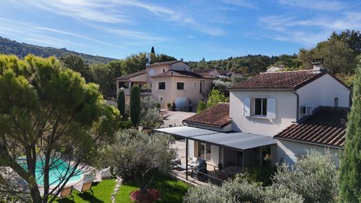 Вилла, Malaucène, Vaucluse