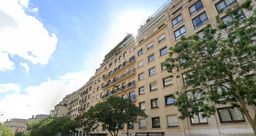 Apartment / Etagenwohnung in La Muette, Auteuil, Porte Dauphine, Paris