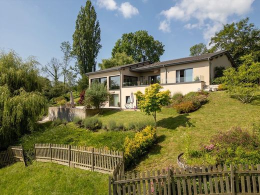 Luxus-Haus in Berg-sur-Moselle, Moselle