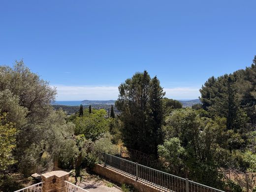 Luxury home in Ollioules, Var