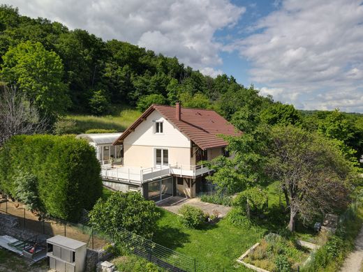 Luxury home in Péron, Ain
