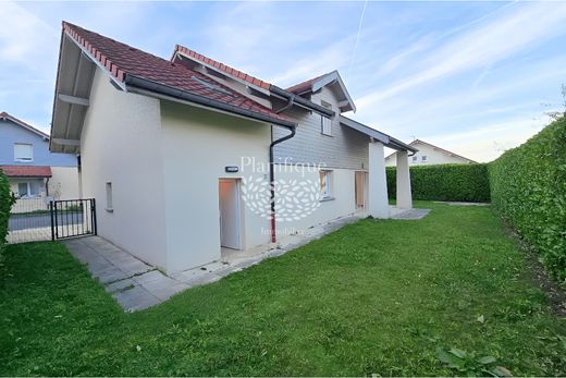 ‏בתי יוקרה ב  Douvaine, Haute-Savoie