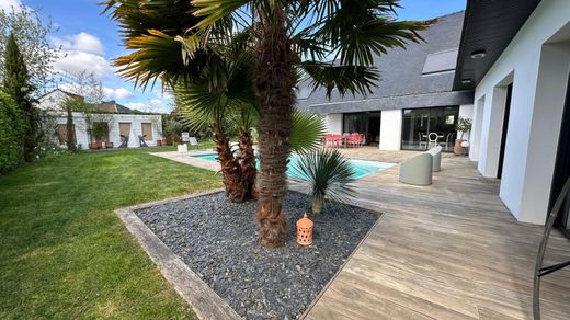 Luxury home in Vannes, Morbihan