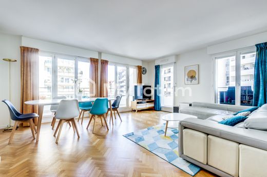 Appartamento a Courbevoie, Hauts-de-Seine